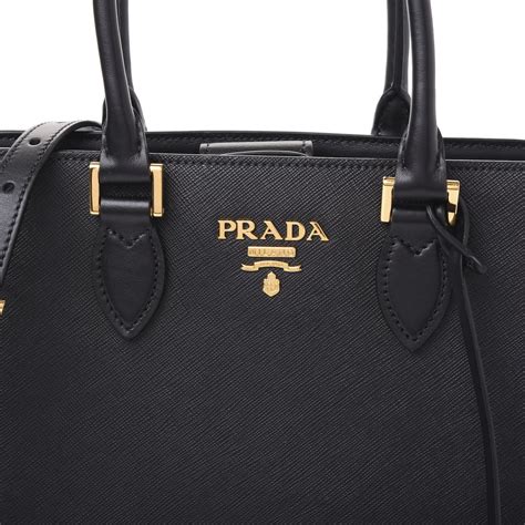 prada borsa a mano in pelle saffiano soft calf|prada saffiano.